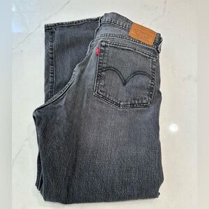 Levi’s Wedgie Straight Denim
